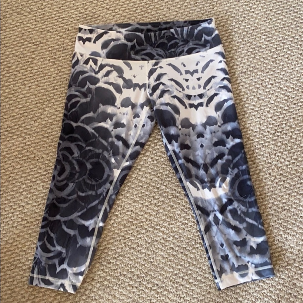 Lululemon wunder under crop size 12
